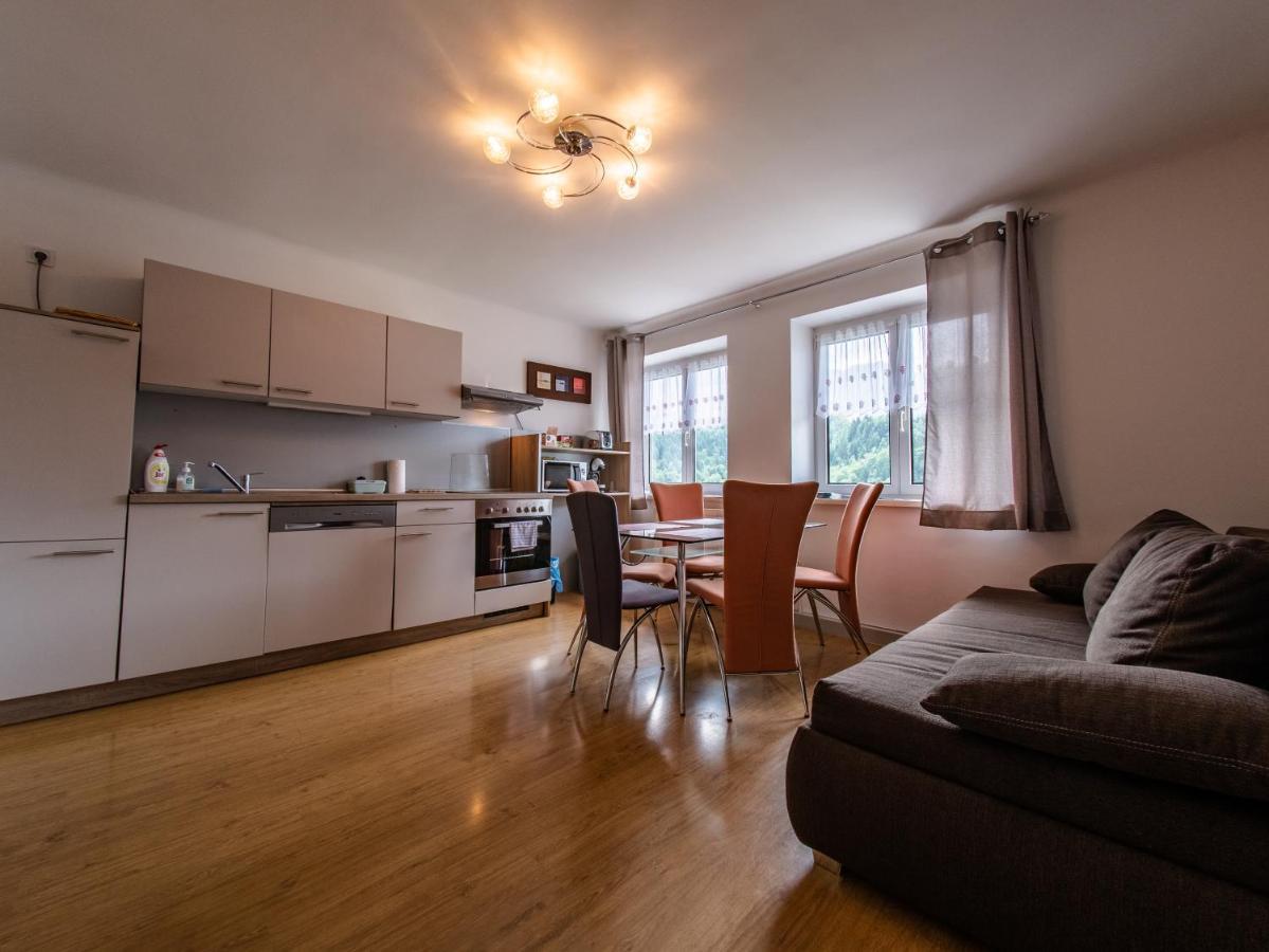 Eisenerz Stefan Apartment / Ferien Wohnung Bagian luar foto