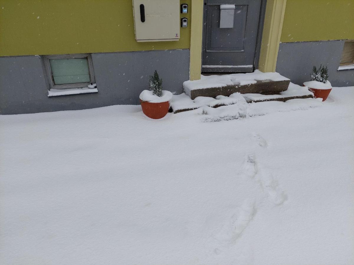 Eisenerz Stefan Apartment / Ferien Wohnung Bagian luar foto