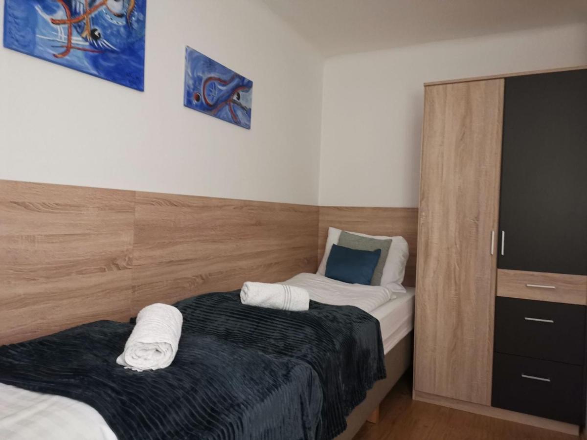 Eisenerz Stefan Apartment / Ferien Wohnung Bagian luar foto