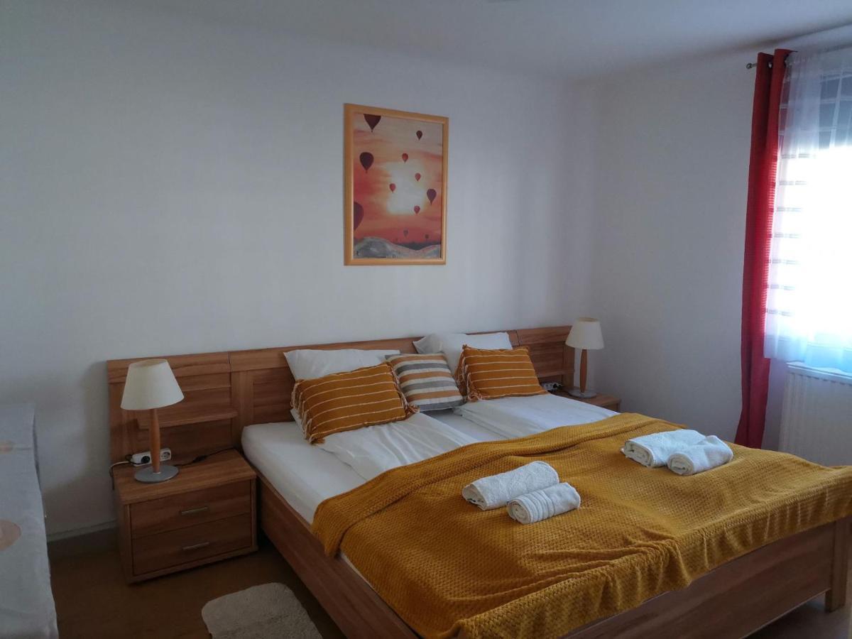 Eisenerz Stefan Apartment / Ferien Wohnung Bagian luar foto