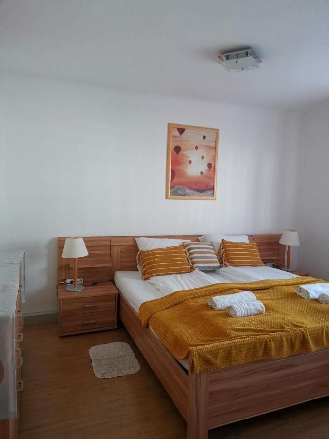 Eisenerz Stefan Apartment / Ferien Wohnung Bagian luar foto