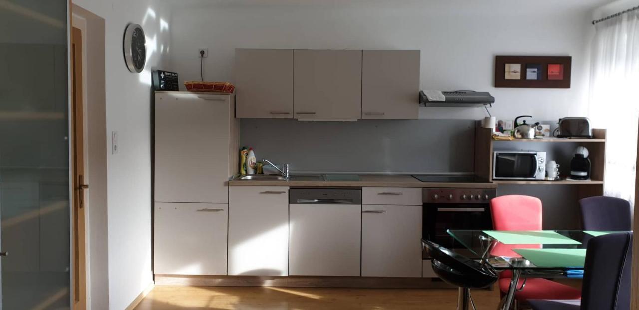 Eisenerz Stefan Apartment / Ferien Wohnung Bagian luar foto